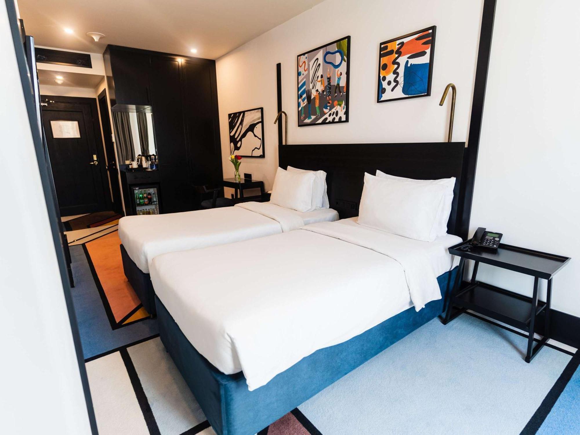 Mercure Baku City Ngoại thất bức ảnh